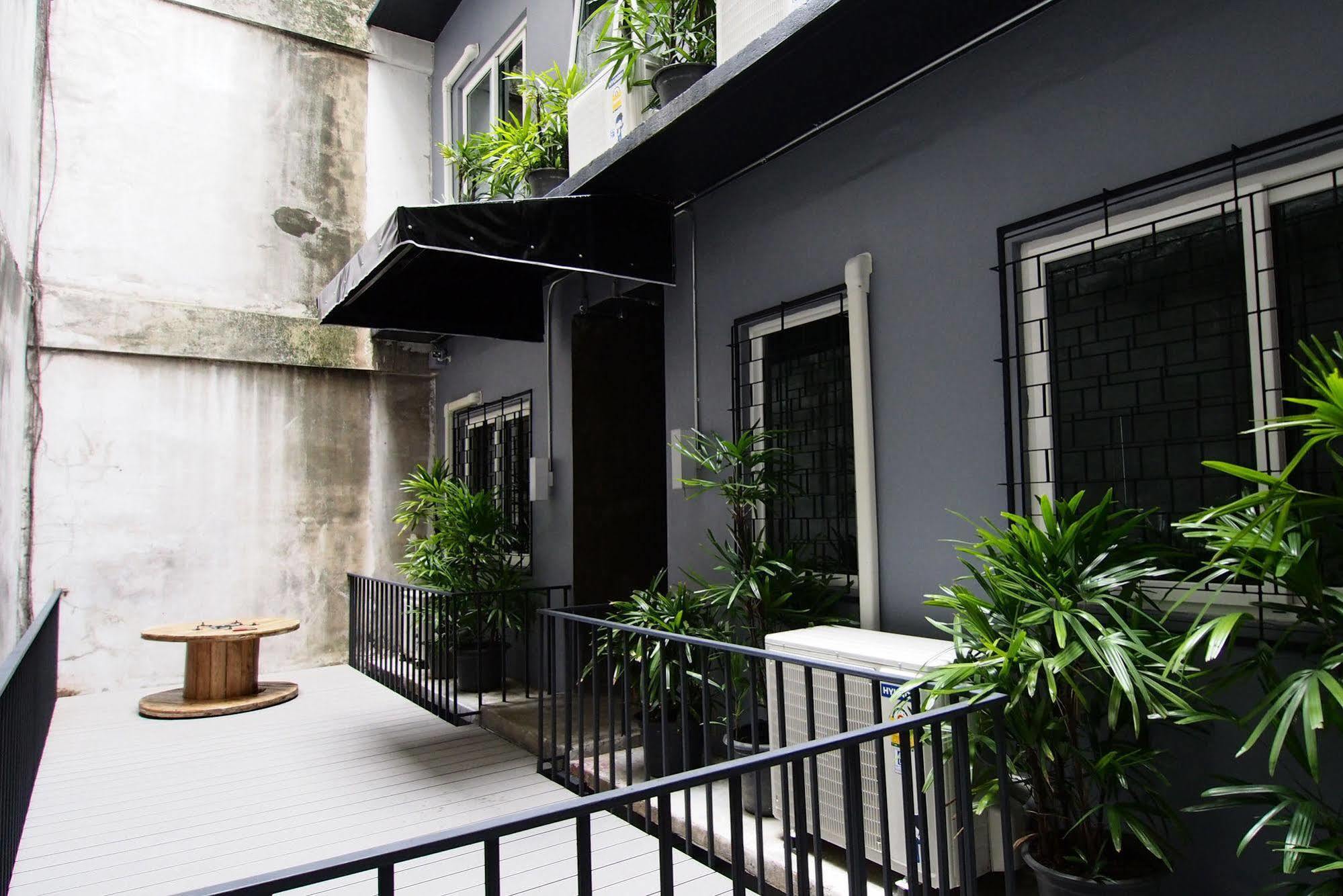 Sribumpen Plus Bangkok Exterior photo